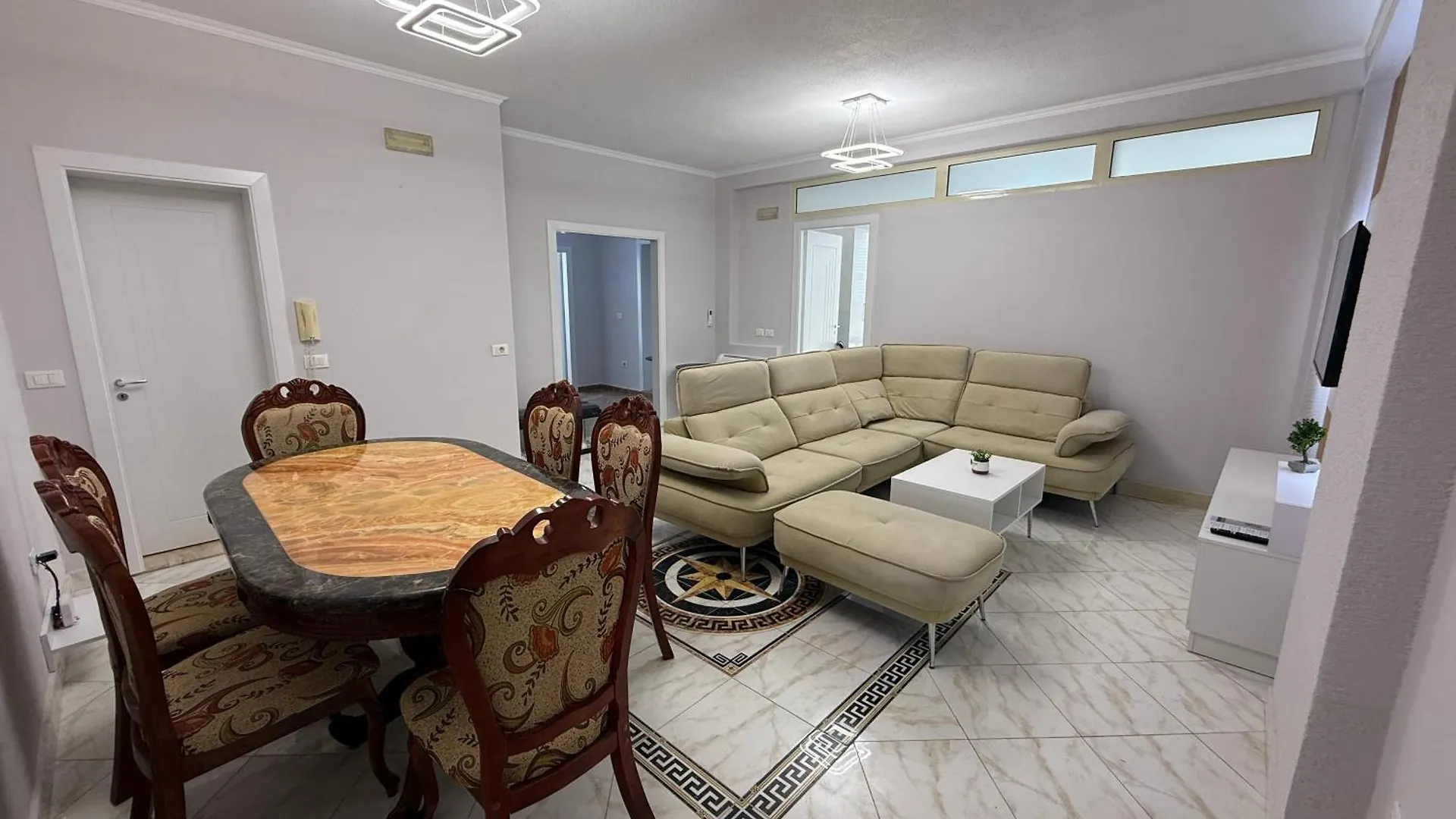 Luxuryseaview Apartment Durrës 0*,  Albania