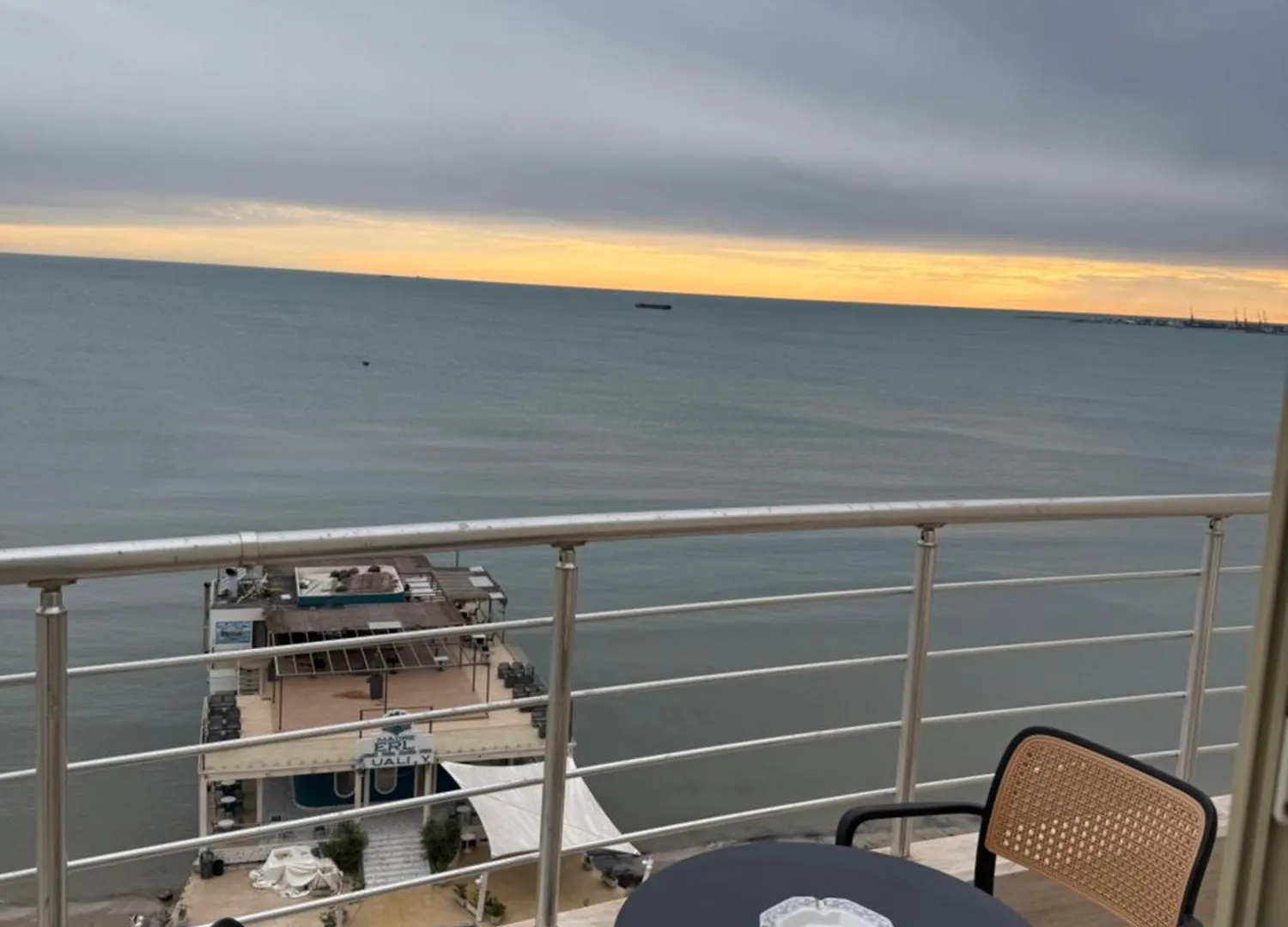 Luxuryseaview Apartment Durrës 0*,
