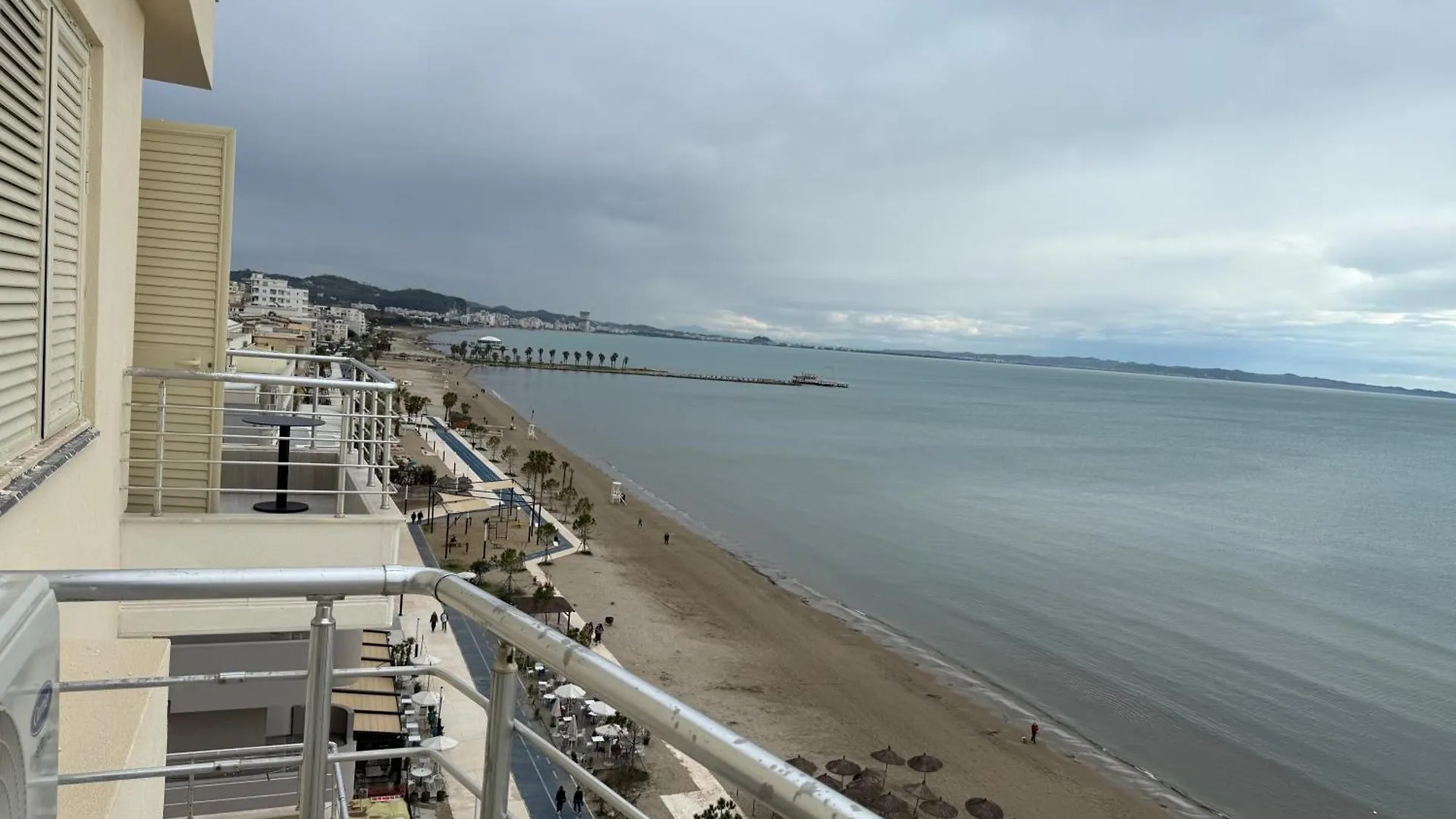 Luxuryseaview Apartment Durrës 0*,  Albanien